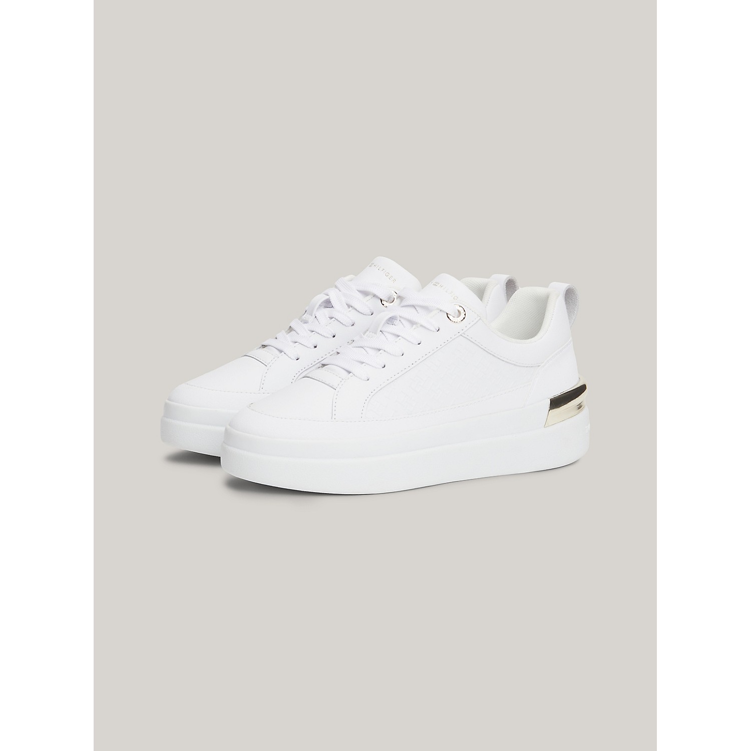 TOMMY HILFIGER Monogram Luxe Leather Cupsole Sneaker